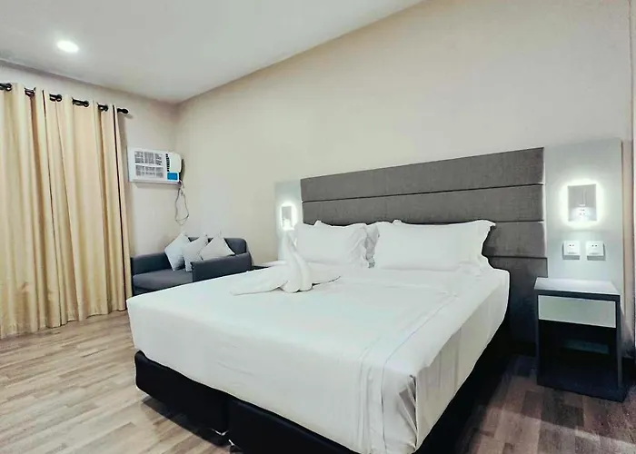 Staycity Serviced 3*