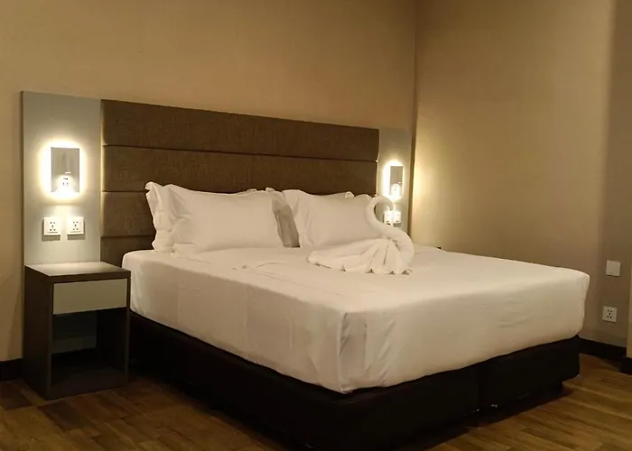 Hotel Staycity Serviced 3*
