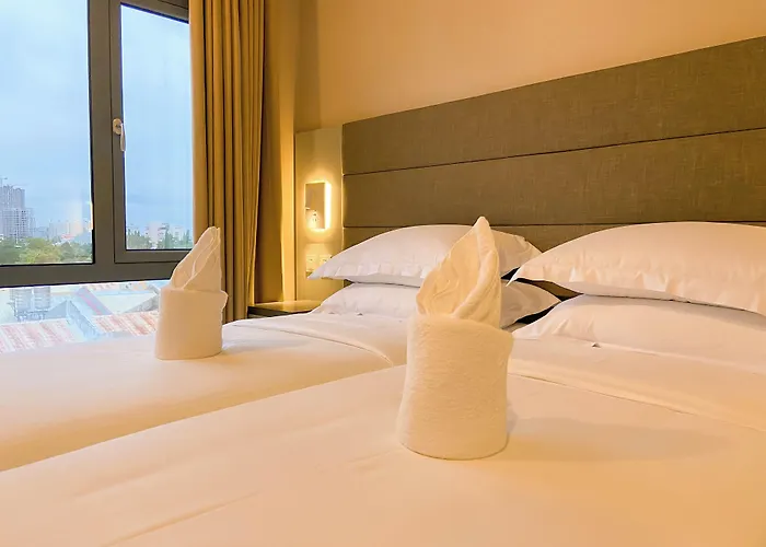Hotel Staycity Serviced