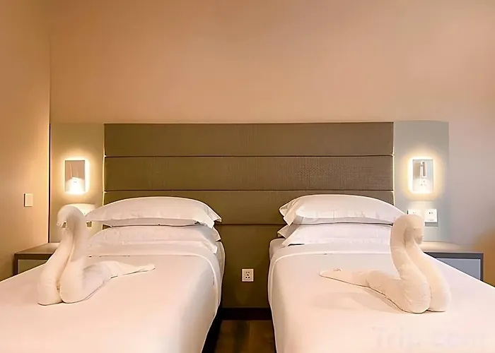 Hotel Staycity Serviced