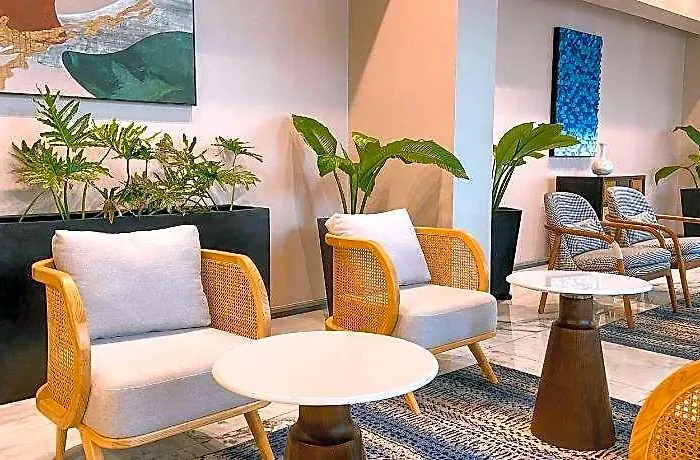 Hotel Staycity Serviced 3*